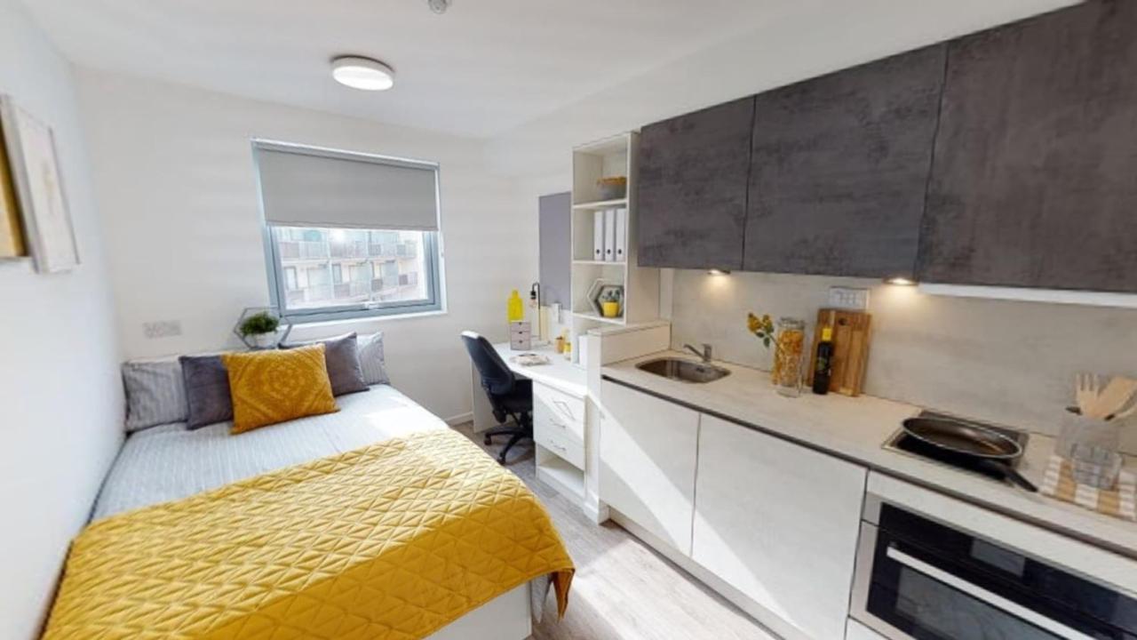 Minimalist Studio Apartments At Westcombe House In Greenwich ลอนดอน ภายนอก รูปภาพ