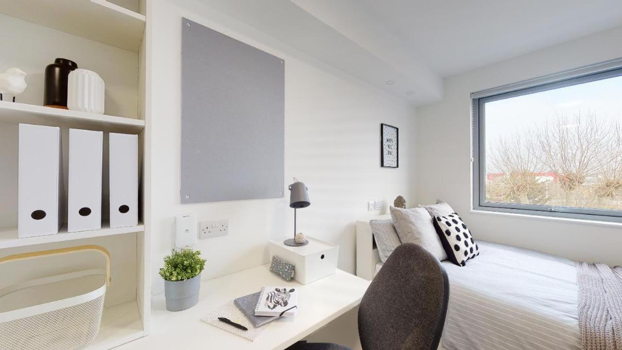 Minimalist Studio Apartments At Westcombe House In Greenwich ลอนดอน ภายนอก รูปภาพ