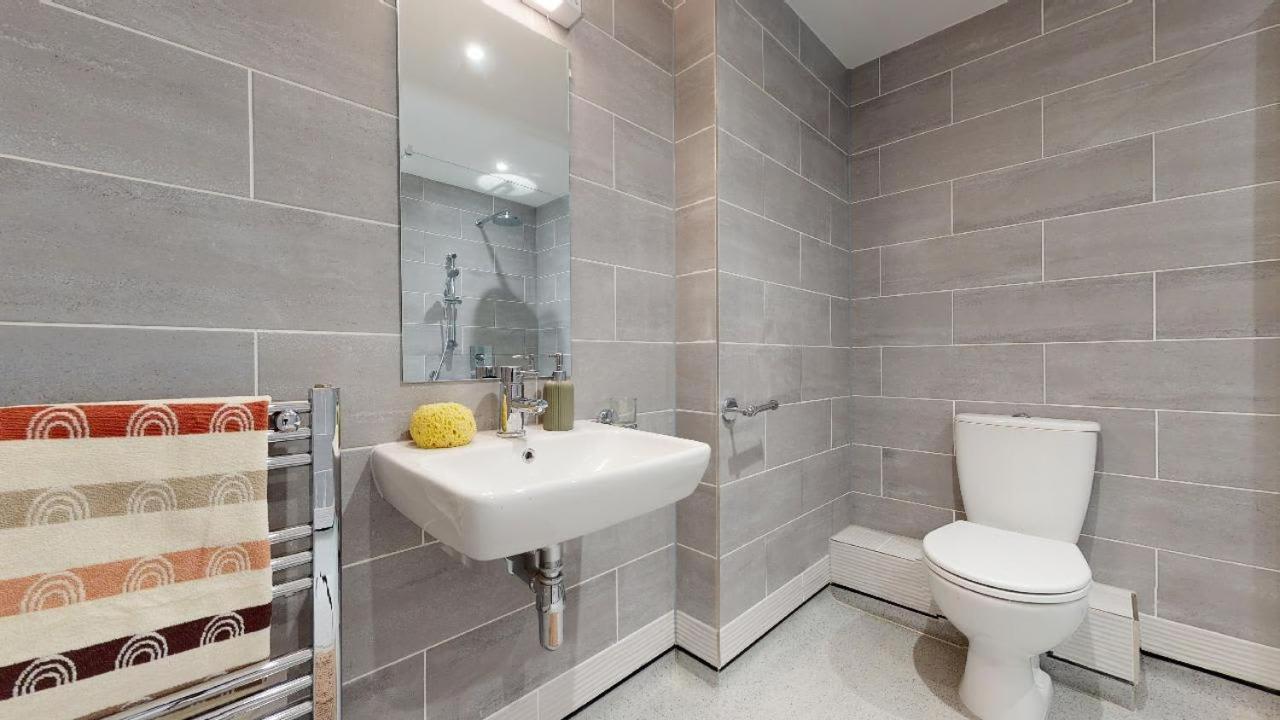 Minimalist Studio Apartments At Westcombe House In Greenwich ลอนดอน ภายนอก รูปภาพ
